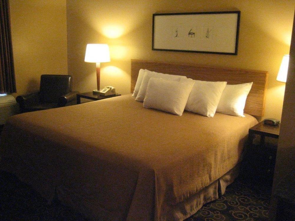 Pine View Resort 몬티첼로 외부 사진